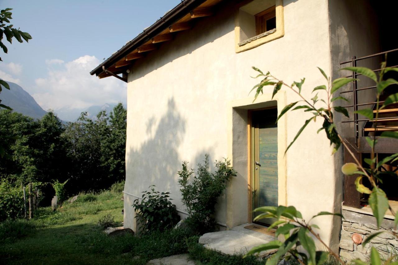La Casa Di Paglia B&B Verrayes Exterior photo